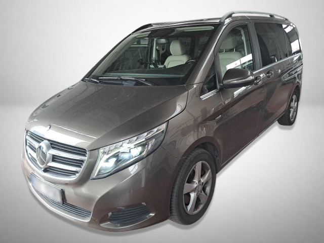 Mercedes-Benz V 2015
