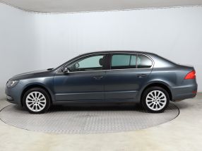 Škoda Superb - 2014