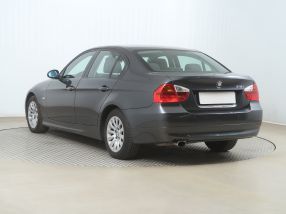 BMW 3 - 2006