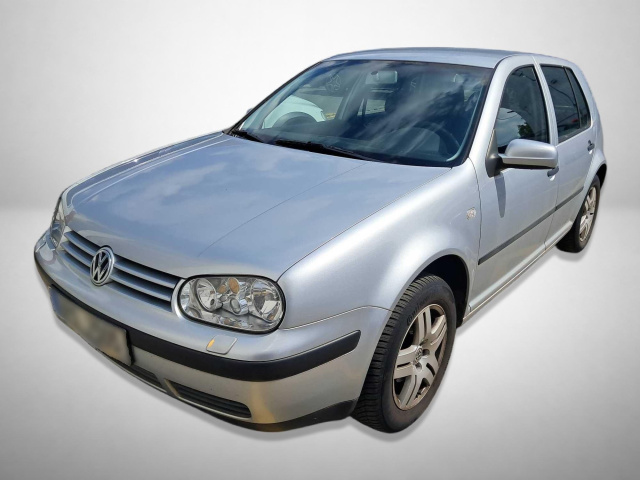 Volkswagen Golf 2002