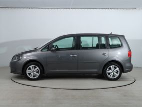 Volkswagen Touran - 2011