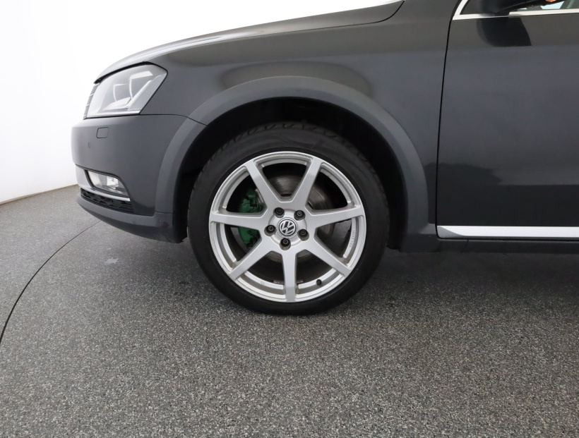 Volkswagen Passat, 2013