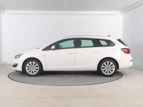 Opel Astra - 2016