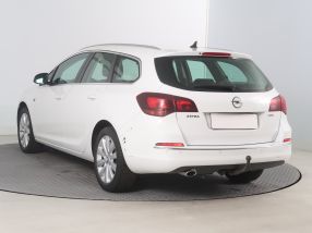 Opel Astra - 2016