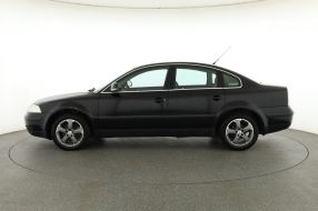 Volkswagen Passat - 2004