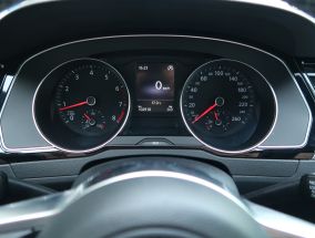 Volkswagen Passat - 2019