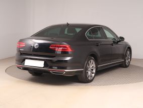 Volkswagen Passat - 2019