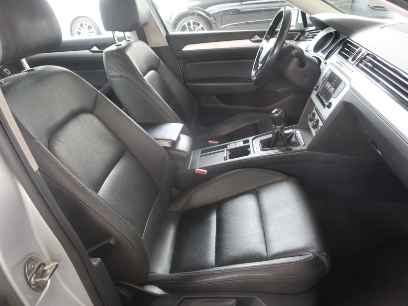 Volkswagen Passat, 2014
