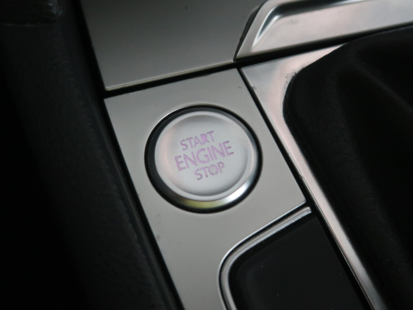 Volkswagen Passat, 2014