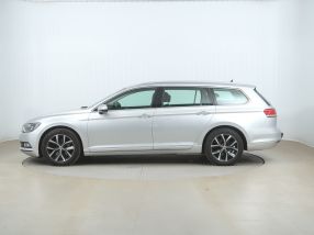 Volkswagen Passat - 2014