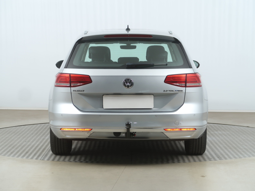 Volkswagen Passat, 2014
