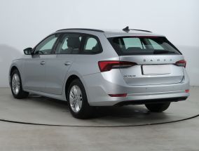 Škoda Octavia - 2021