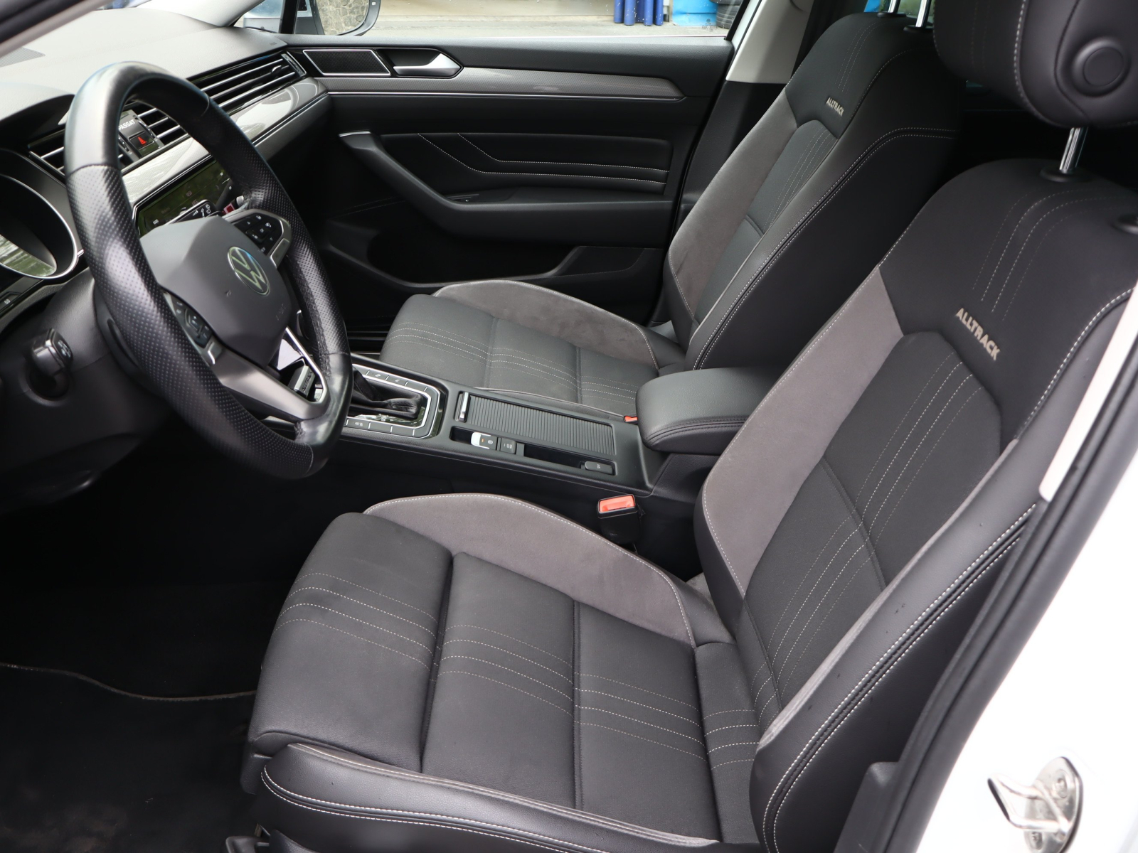 Volkswagen Passat - 2021