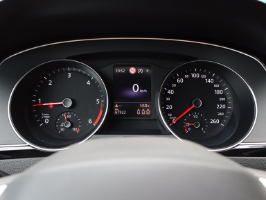 Volkswagen Passat - 2021