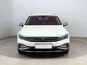 Volkswagen Passat - 2021