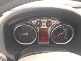 Ford Kuga - 2010