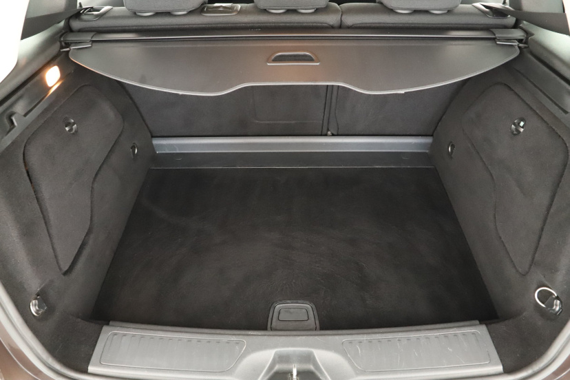 Mercedes-Benz B, 2015