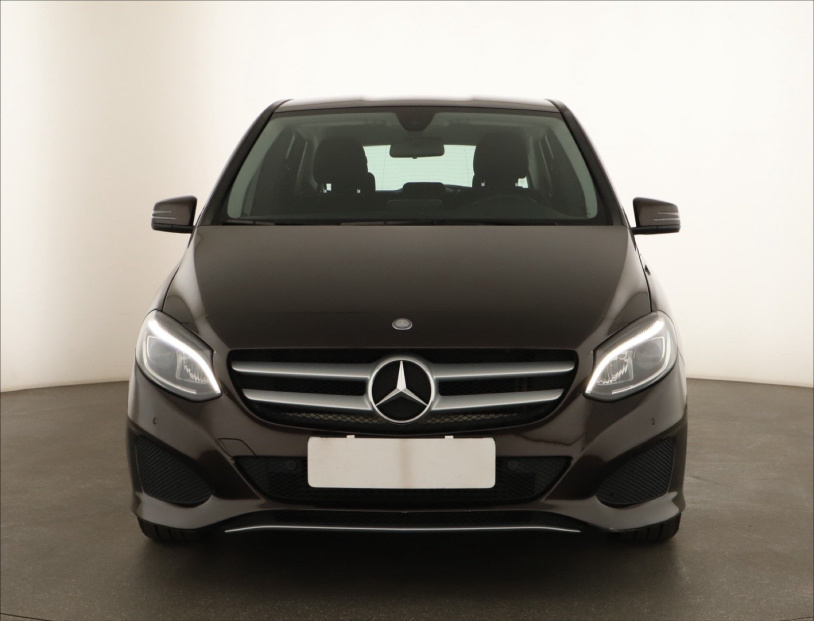 Mercedes-Benz B, 2015