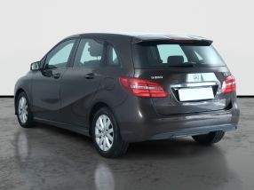 Mercedes-Benz B - 2015