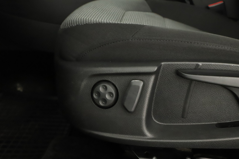 Volkswagen Passat, 2012