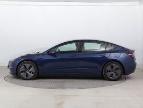 Tesla Model 3 - 2020