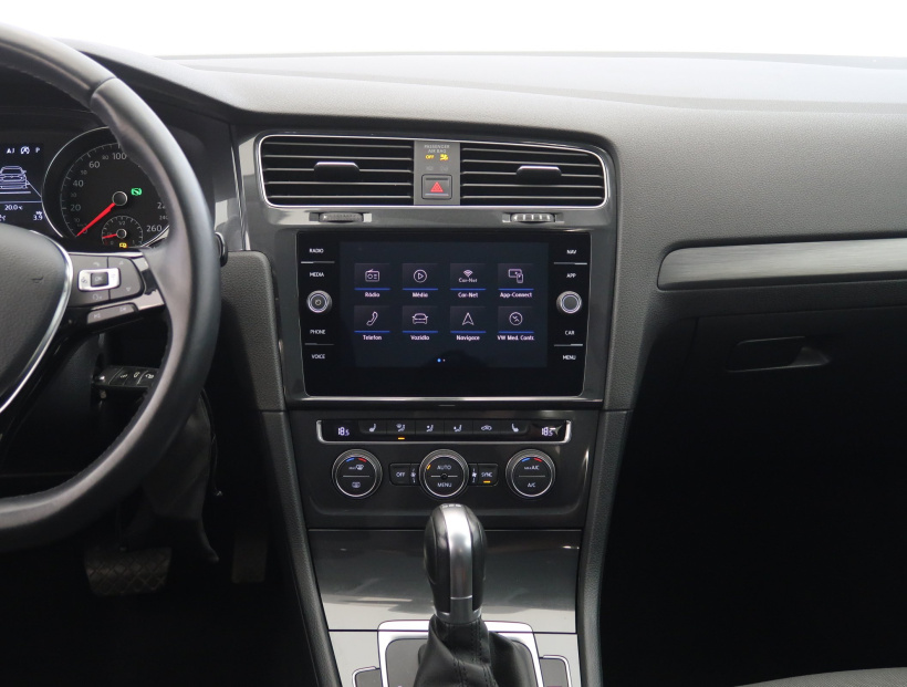 Volkswagen Golf, 2017