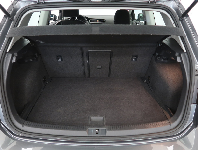 Volkswagen Golf, 2017