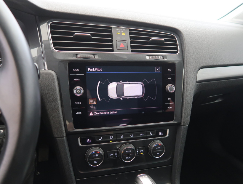 Volkswagen Golf, 2017