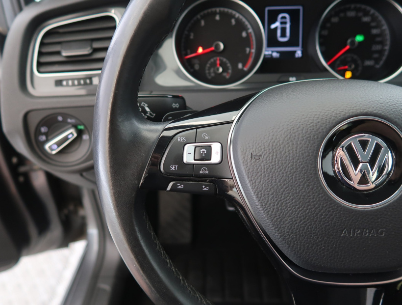 Volkswagen Golf, 2017