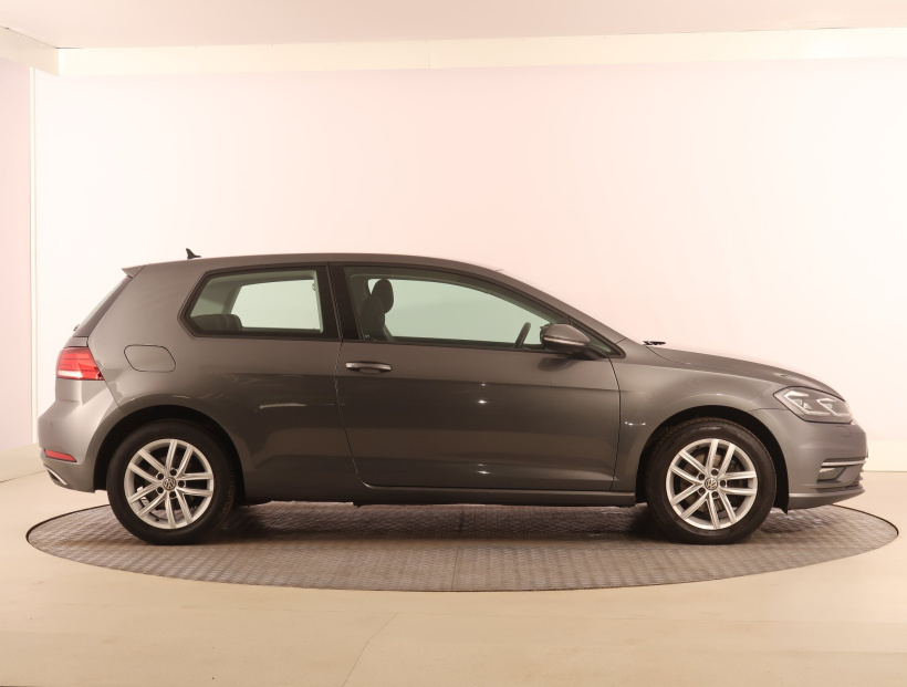 Volkswagen Golf, 2017