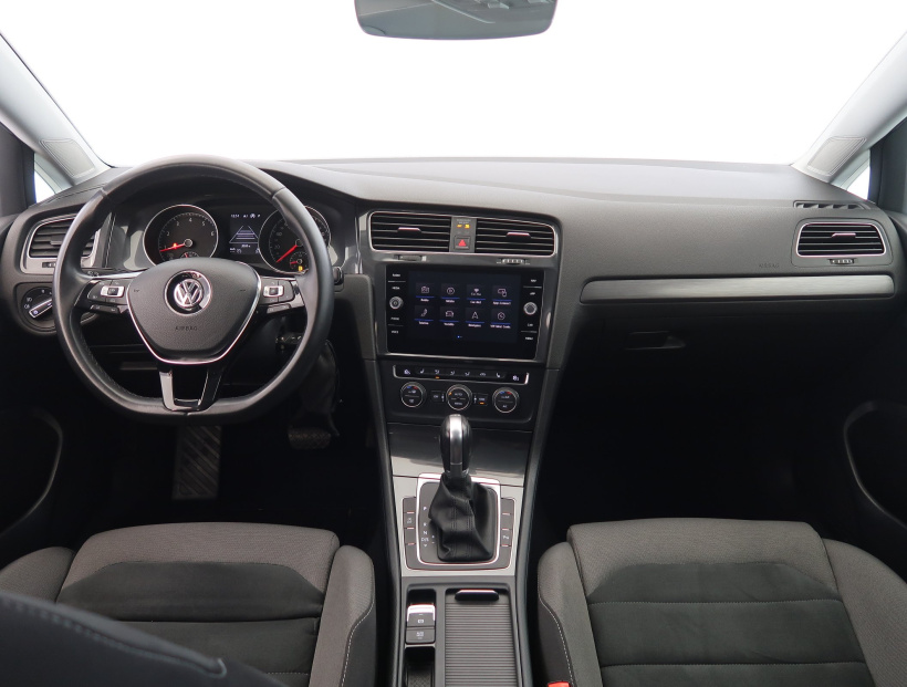 Volkswagen Golf, 2017