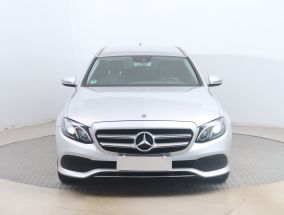 Mercedes-Benz E - 2018