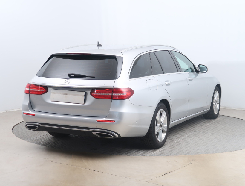 Mercedes-Benz E, 2018