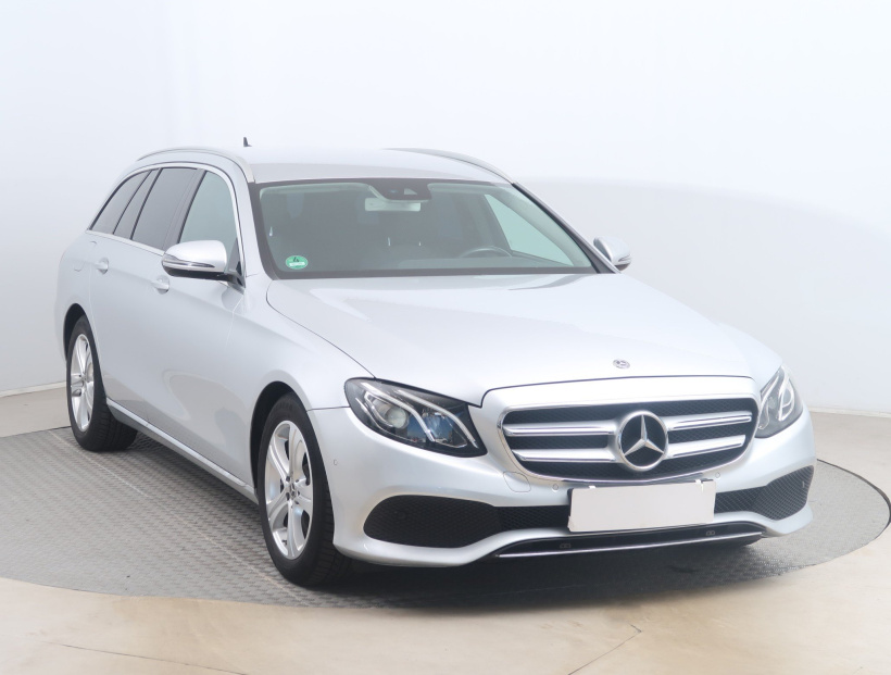 Mercedes-Benz E, 2018