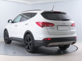 Hyundai Santa Fe - 2015