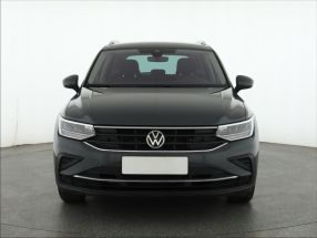 Volkswagen Tiguan - 2020