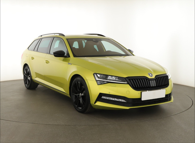 Škoda Superb 2021
