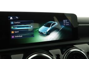 Mercedes-Benz A - 2023