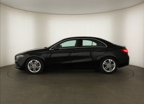 Mercedes-Benz A - 2023