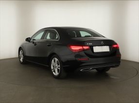 Mercedes-Benz A - 2023
