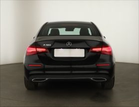 Mercedes-Benz A - 2023