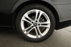 Mercedes-Benz A - 2023