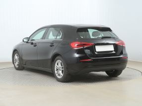 Mercedes-Benz A - 2019