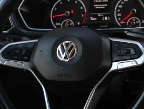Volkswagen T-Cross - 2019