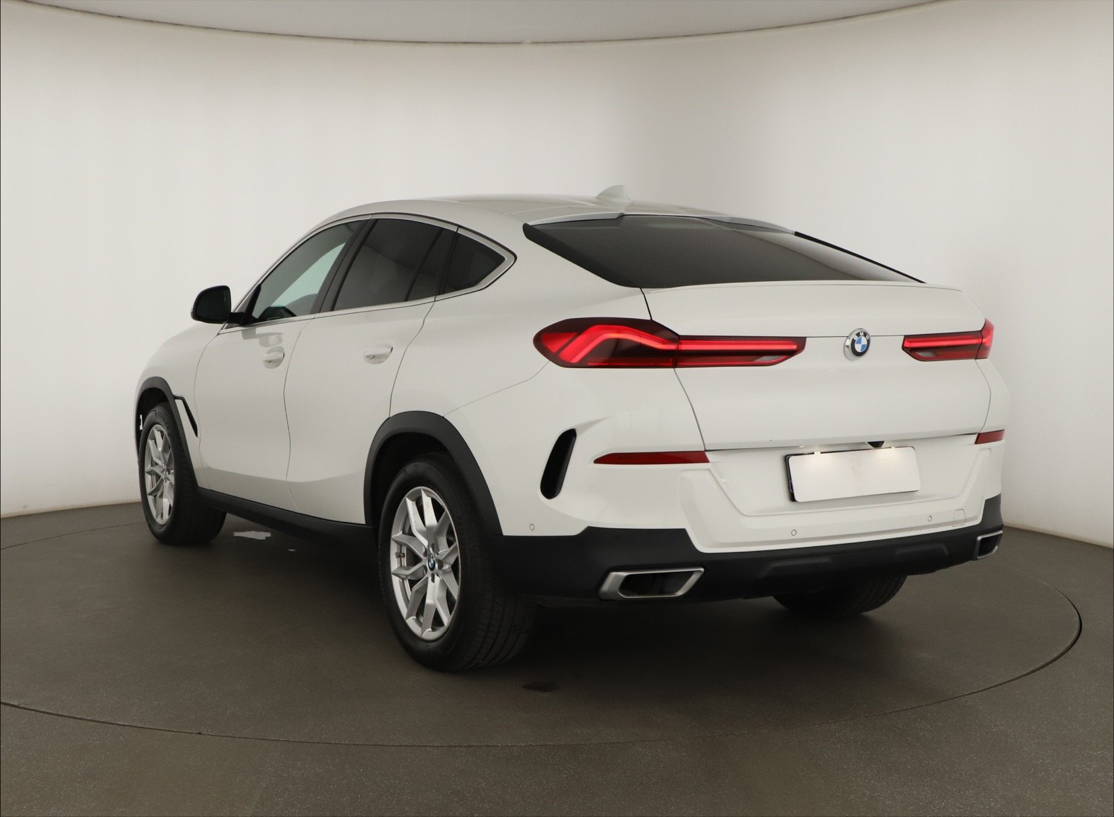 BMW X6 - 2021