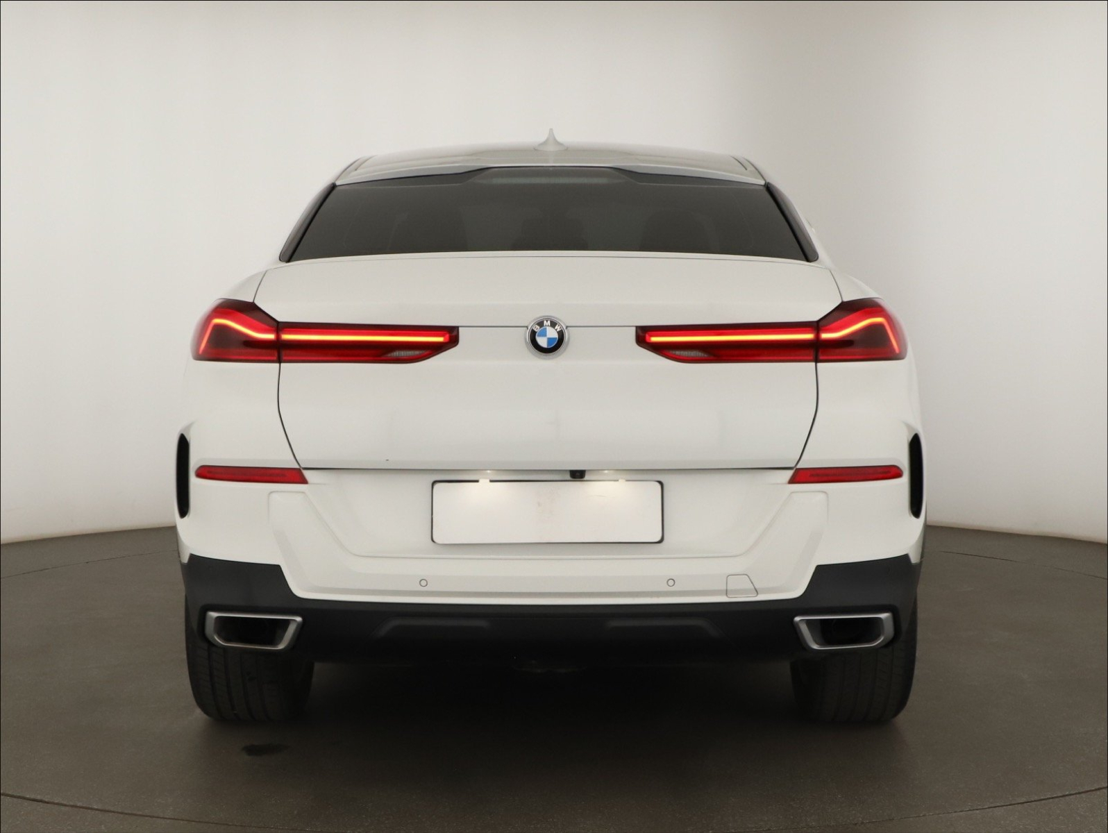 BMW X6 - 2021