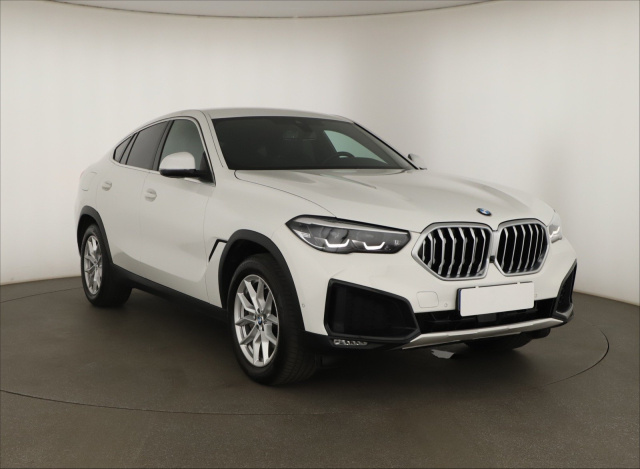 BMW X6 2021