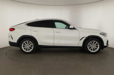 BMW X6 - 2021