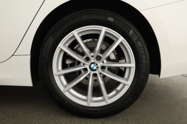 BMW 3 - 2024