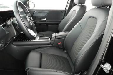Mercedes-Benz GLB - 2024